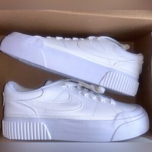 Nike Court Legacy Lift Women's Shoes